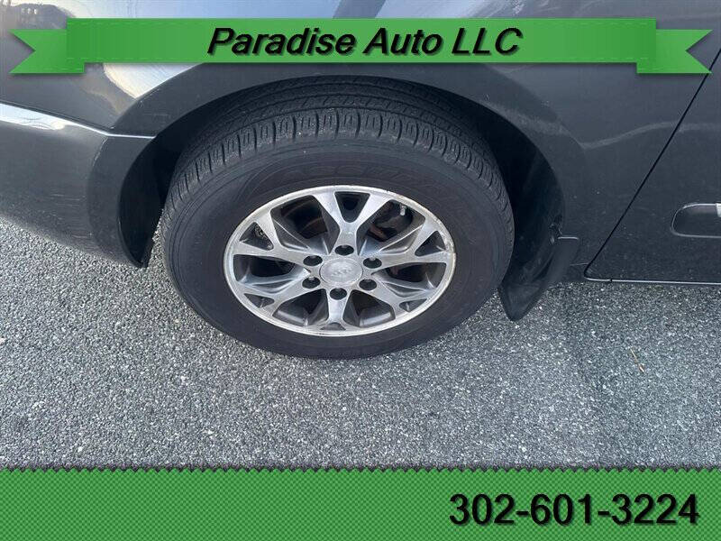 2014 Kia Sedona for sale at Paradise Auto in Wilmington, DE