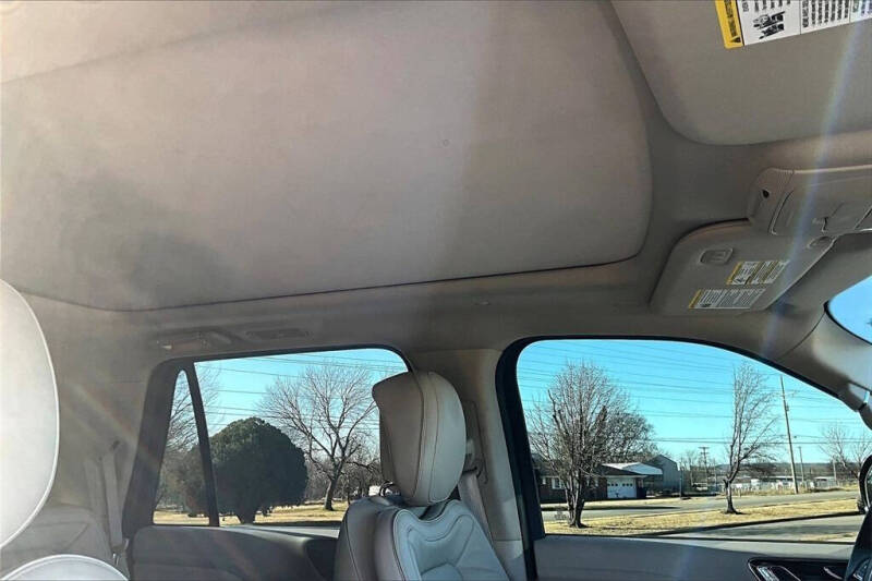 2019 Lincoln Navigator Select