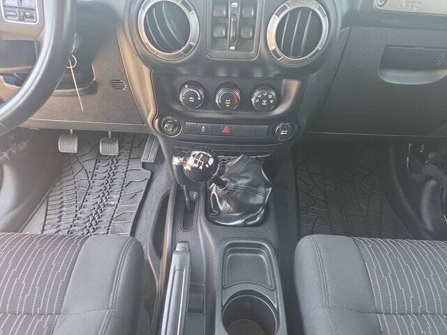 2012 Jeep Wrangler Unlimited Sport