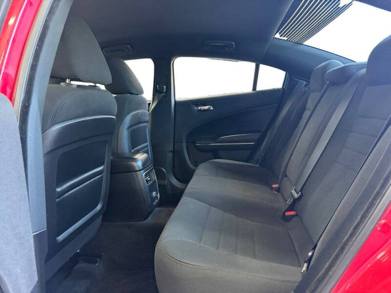 2013 Dodge Charger SE