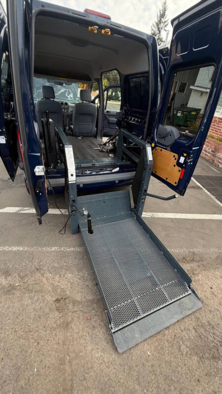 2010 Ford Transit Connect XLT