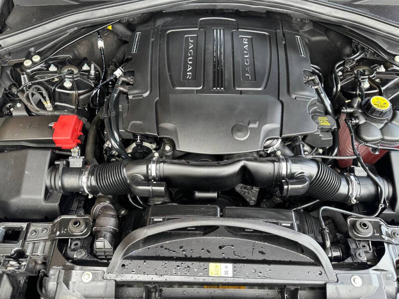 2019 Jaguar F-PACE S