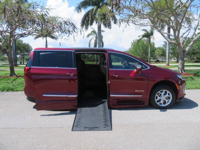 2020 Chrysler Pacifica Limited