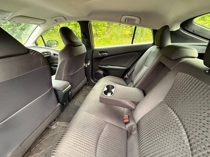 2016 Toyota Prius Two