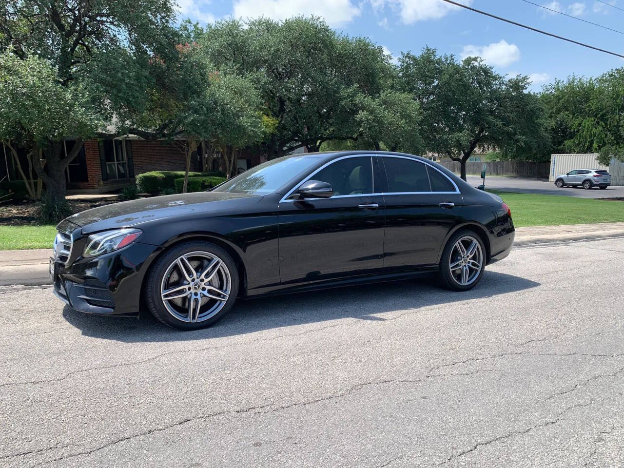 Black 2018 Mercedes-Benz E-Class E 300 E 300 4dr Sedan 2