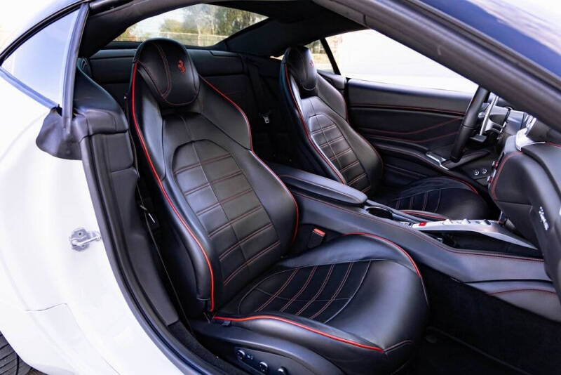 2016 Ferrari California T