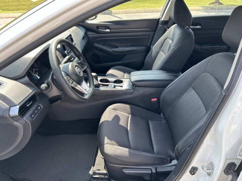 2022 Nissan Altima 2.5 S