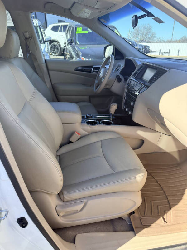 2013 Nissan Pathfinder SV