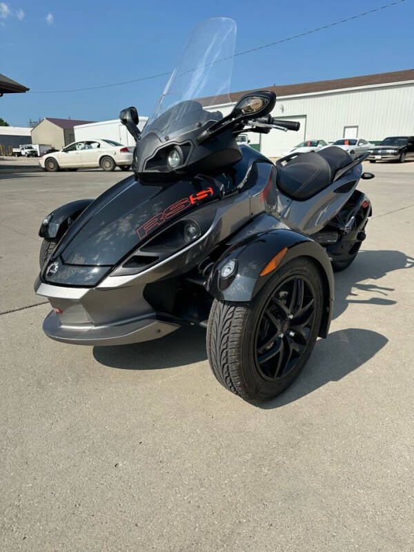 2011 Can-Am SPYDER ROADSTER