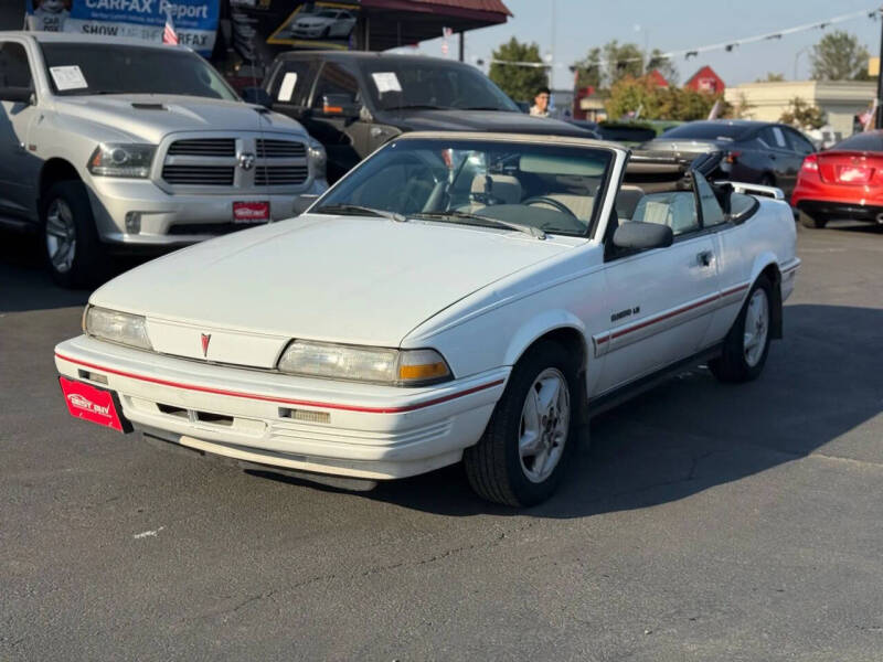 1994 Pontiac Sunbird LE