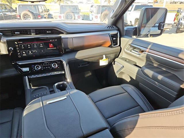 2025 GMC Sierra 2500HD