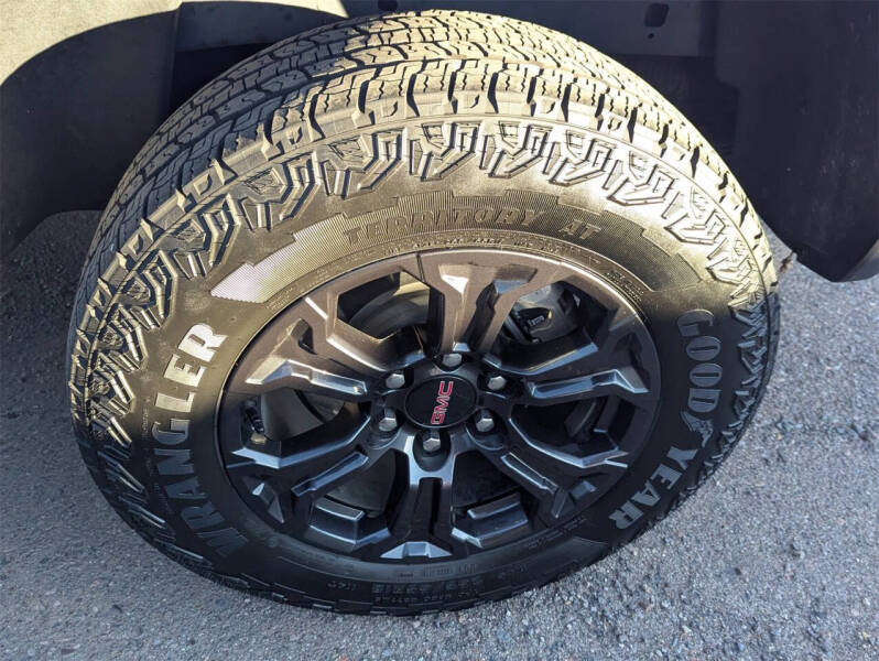 2025 GMC Canyon Elevation