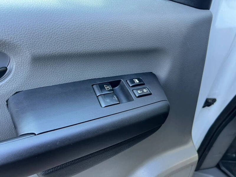 2013 Nissan NV