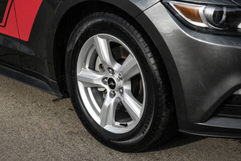 2017 Ford Mustang V6