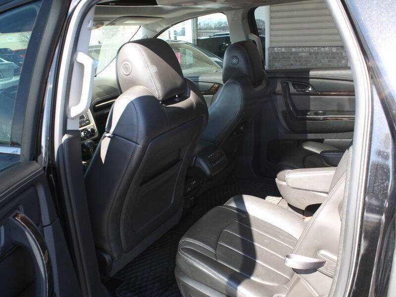 2016 GMC Acadia Denali