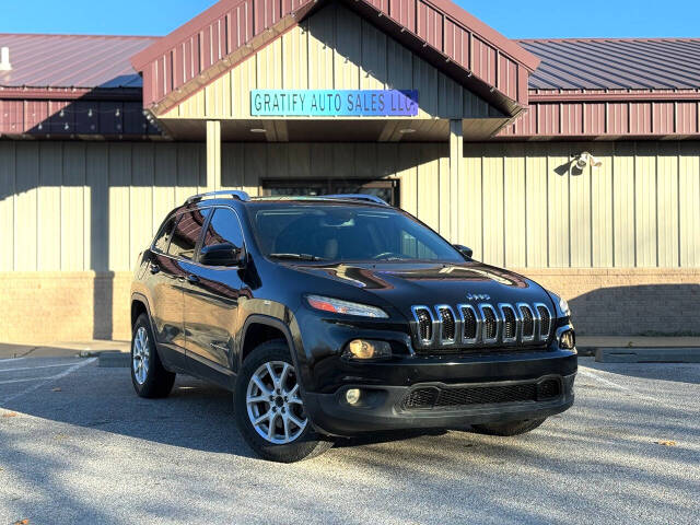 2016 Jeep Cherokee for sale at Gratify Auto Sales LLC in Lincoln, NE