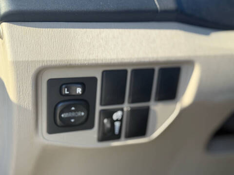 2015 Toyota Prius Four