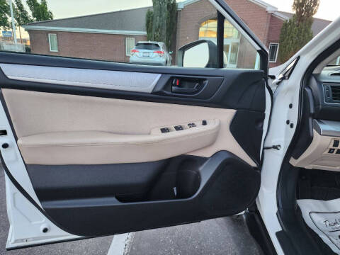 2017 Subaru Outback 2.5i