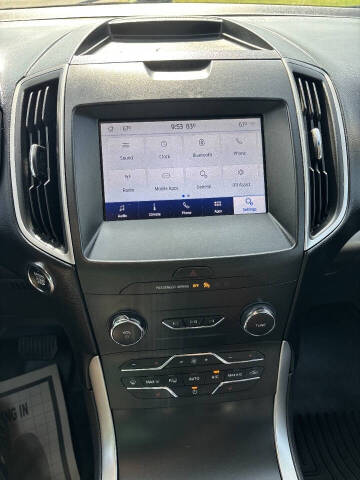 2020 Ford Edge SEL