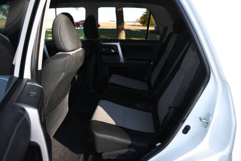 2022 Toyota 4Runner SR5