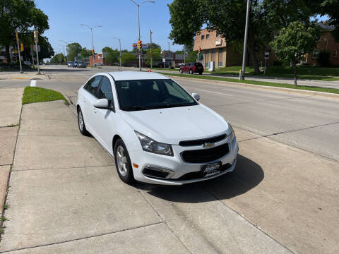 2015 Chevrolet Cruze for sale at AM AUTO SALES LLC in Milwaukee WI