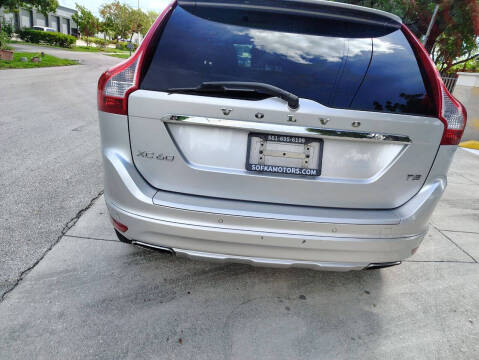 2015 Volvo XC60 T5 Drive-E Premier