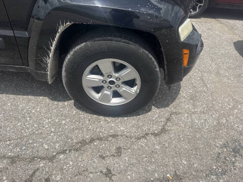 2012 Jeep Liberty Arctic