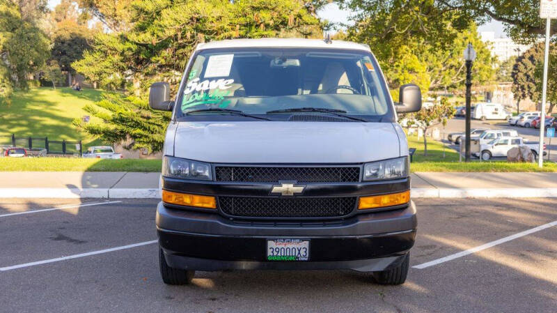 2023 Chevrolet Express 2500