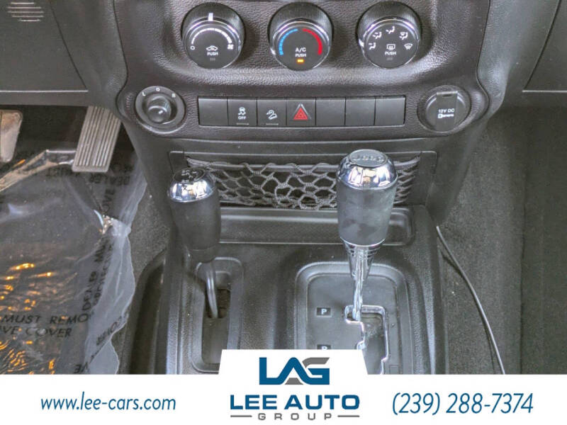 2015 Jeep Wrangler Unlimited Sport