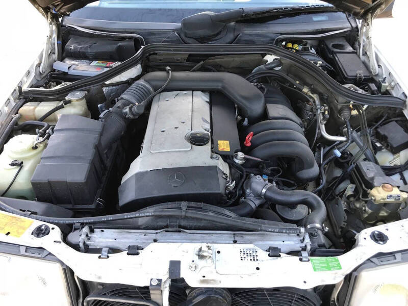 1994 Mercedes-Benz E-Class E 320