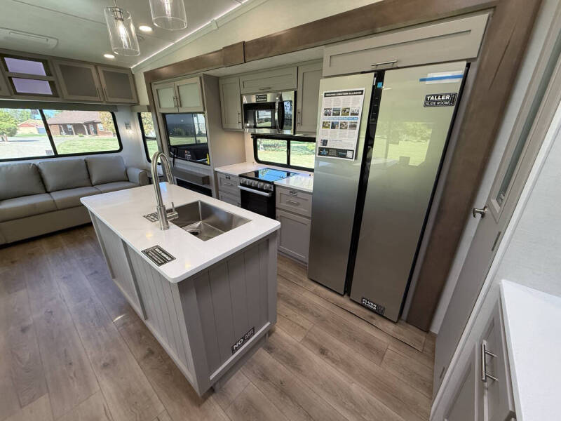 2026 Alliance RV Avenue