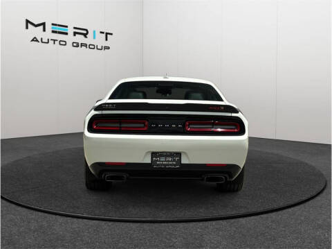 2015 Dodge Challenger