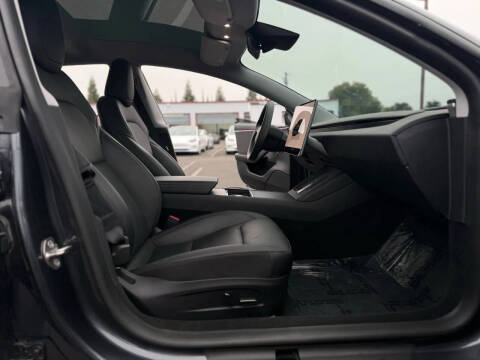 2024 Tesla Model 3 Long Range