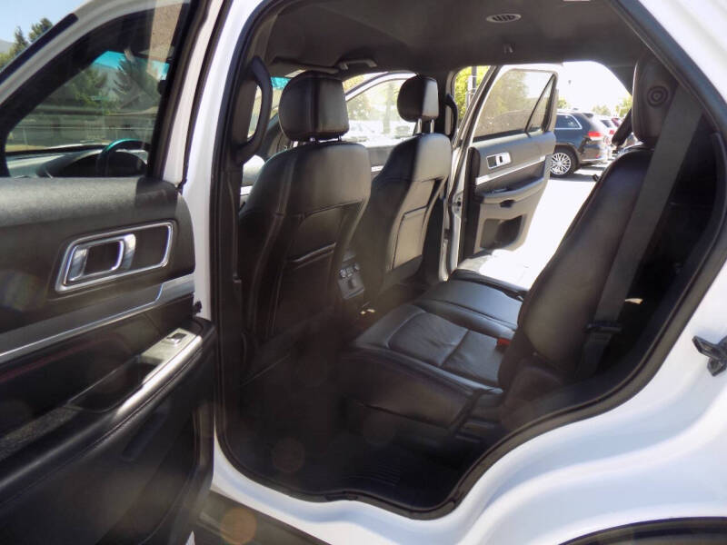 2017 Ford Explorer Sport