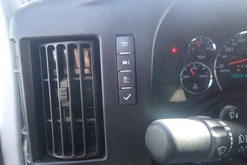 2018 Chevrolet Express 2500