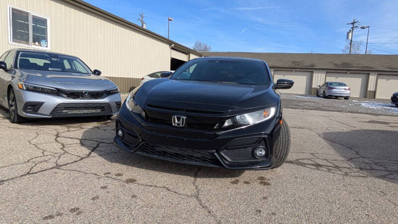 2021 Honda Civic Hatchback EX's photo