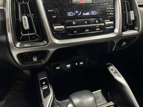 2023 Kia Sorento X-Line S