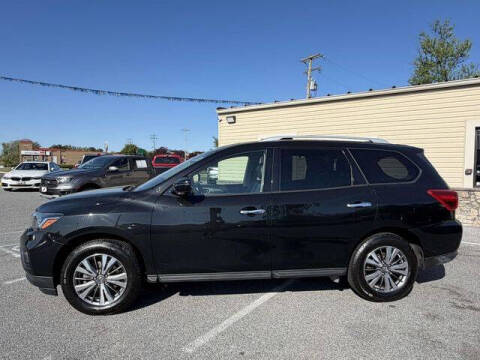 2019 Nissan Pathfinder SL