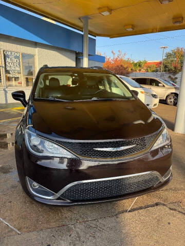 2018 Chrysler Pacifica Touring L