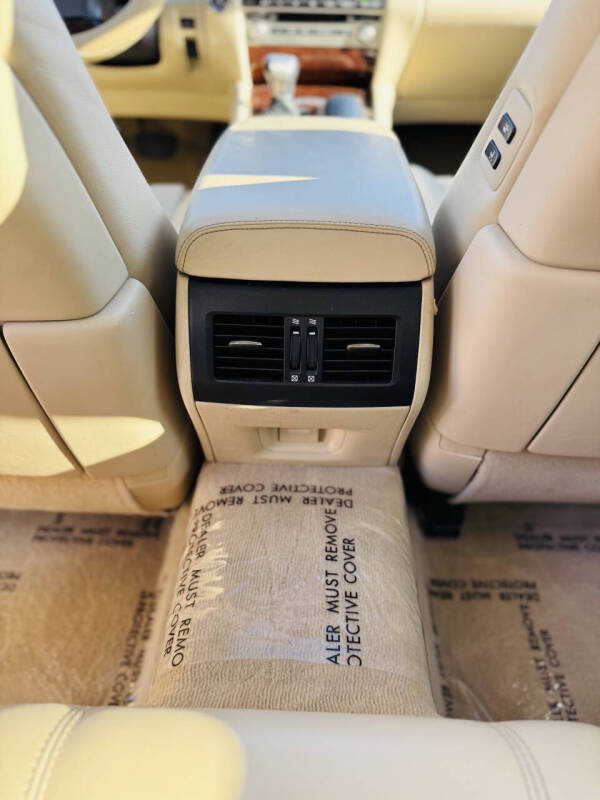 2013 Lexus LS 460