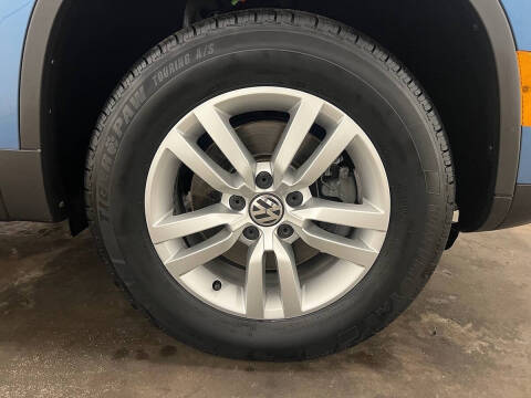 2017 Volkswagen Tiguan