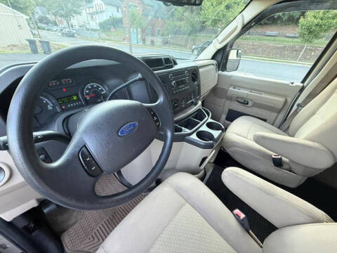 2013 Ford E-Series