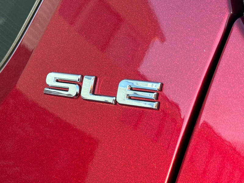 2017 GMC Acadia SLE-2