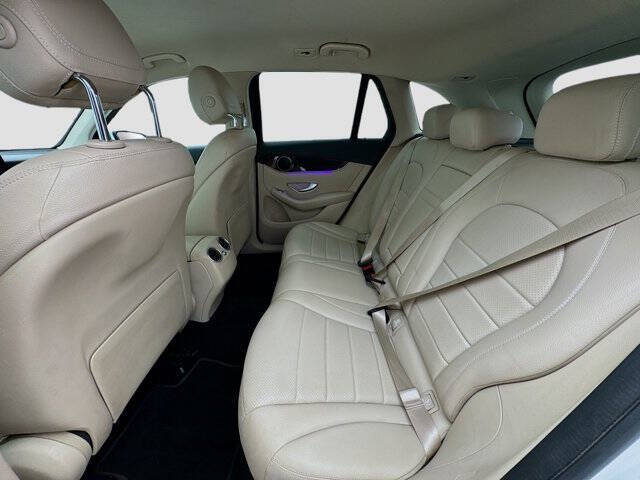 2020 Mercedes-Benz GLC GLC 300