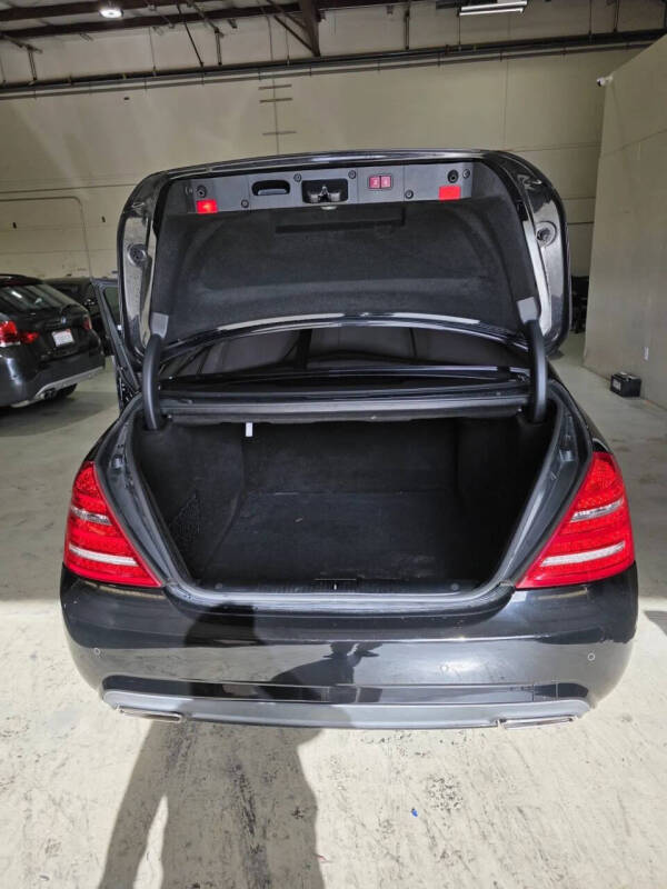 2012 Mercedes-Benz S-Class S 550