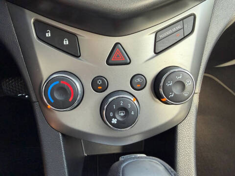 2014 Chevrolet Sonic LT Auto