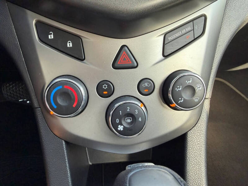 2014 Chevrolet Sonic LT Auto