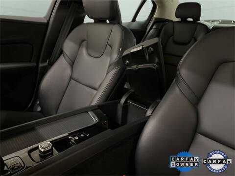 2025 Volvo S60 B5 Core