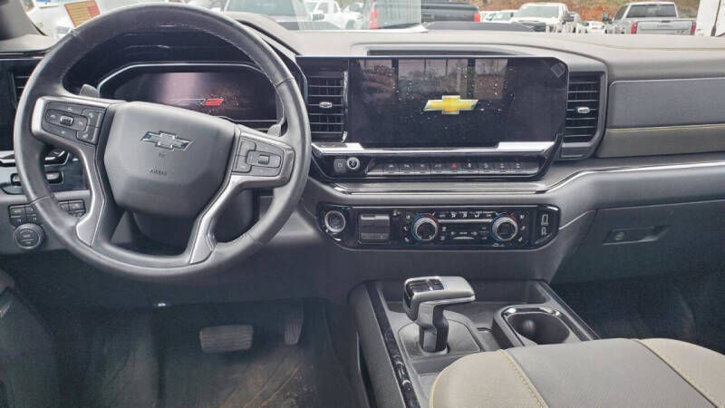 2025 Chevrolet Silverado 1500 ZR2