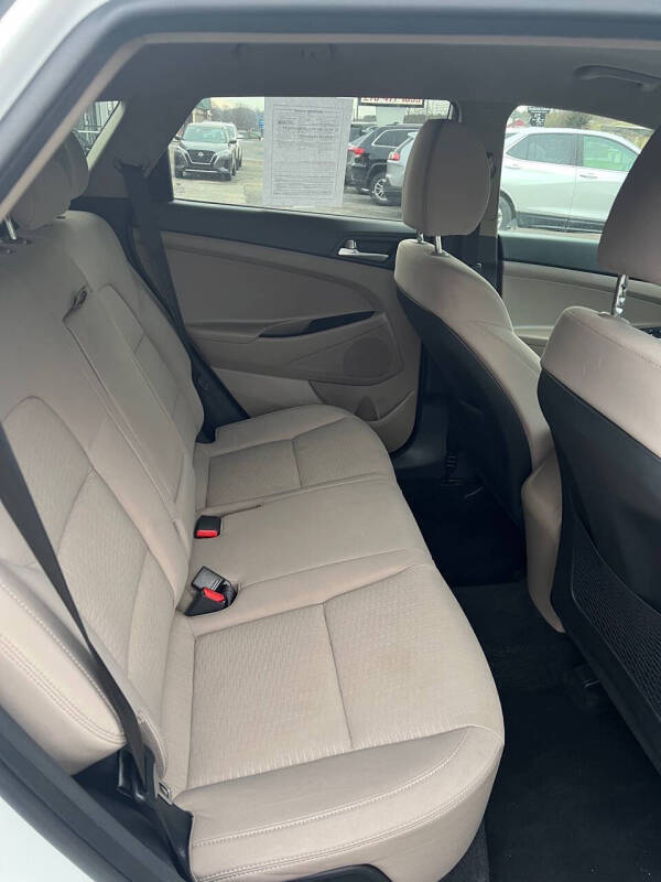 2021 Hyundai Tucson SE